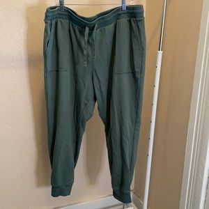 EUC Gap joggers/sweatpants